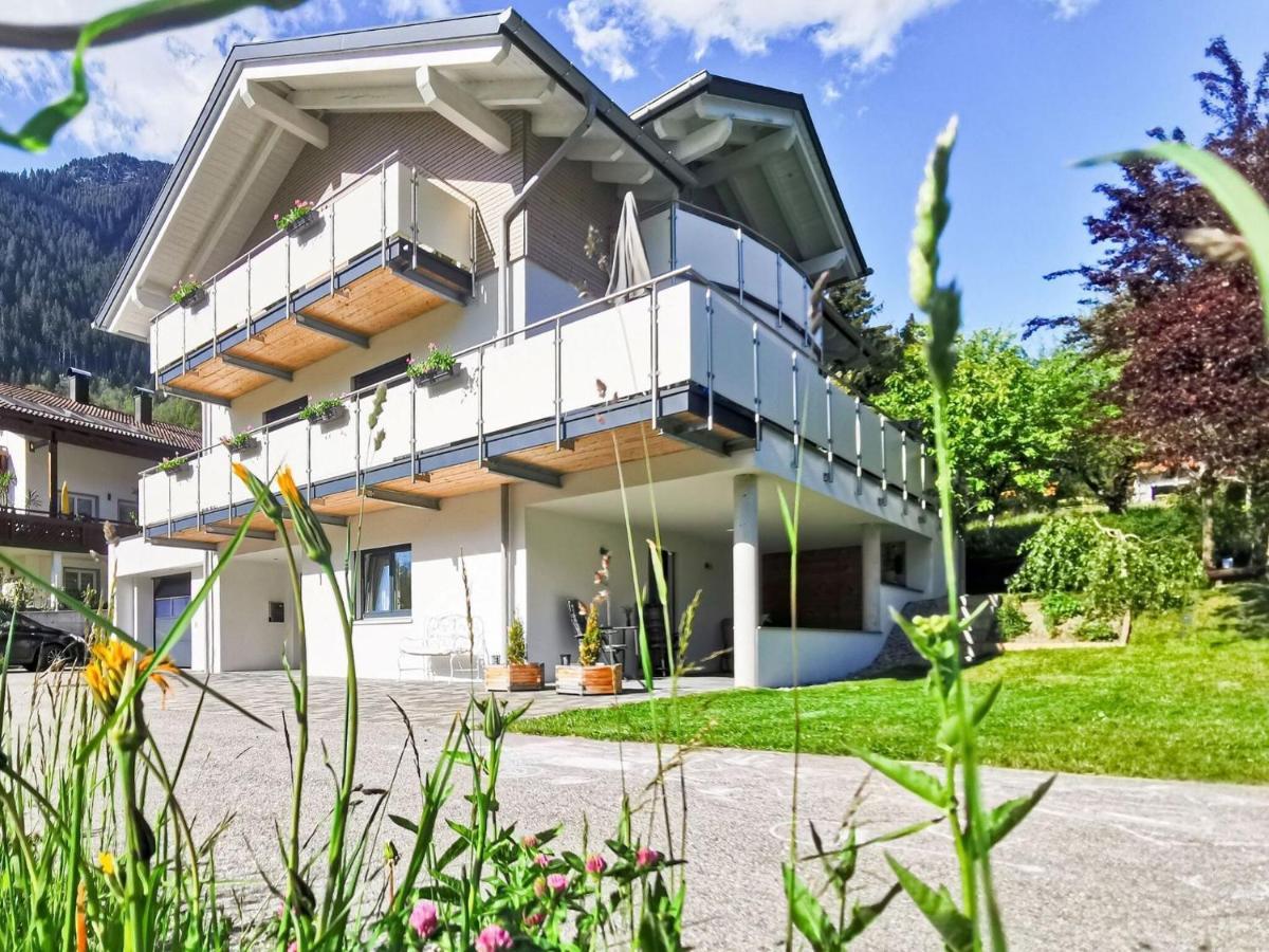 Apartment In Near The Area
